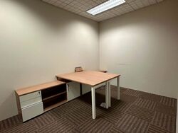 Prudential Tower (D1), Office #624999131